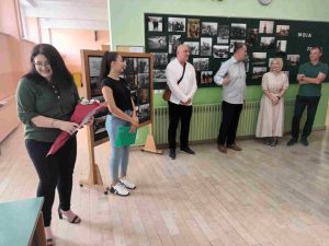 podjela Zbornika- Šilješ, Bradarić, predstavnici 130. br. HV i dr