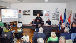 Pric.brigade-Grada-Zagreba-u-DR-2-ciklus-predavanja-07