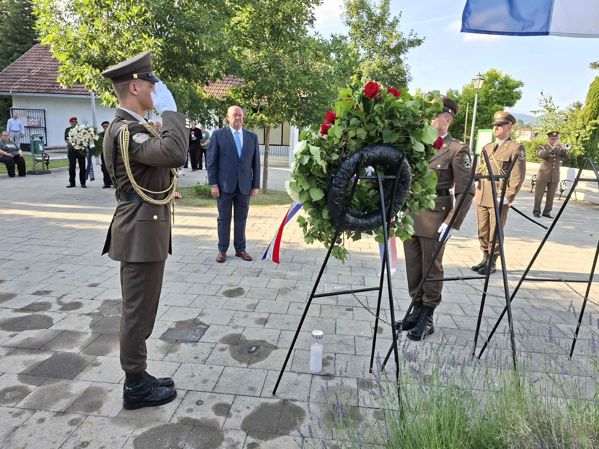 35.obljetnica ustroja Stoprve-počast poginulima 35.obljetnica ustroja Stoprve-počast poginulima